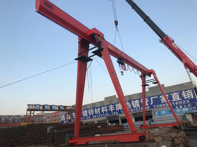 電動葫蘆門式起重機(jī)